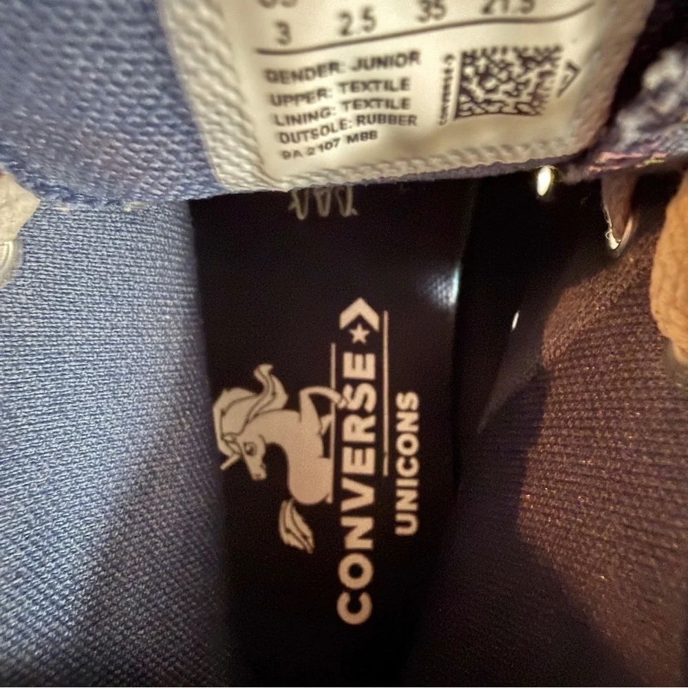 Converse Kids Chuck Taylor All Star Unicorns High Top Unicons in Navy Size 3